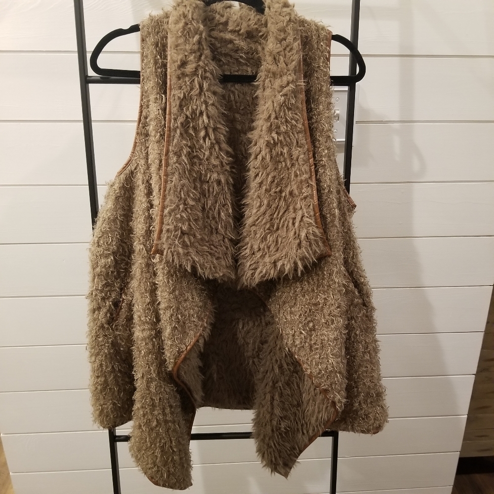 vest